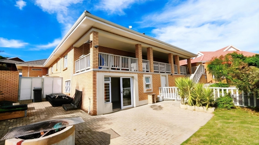 3 Bedroom Property for Sale in Dolphin Creek Golf Estate Western Cape